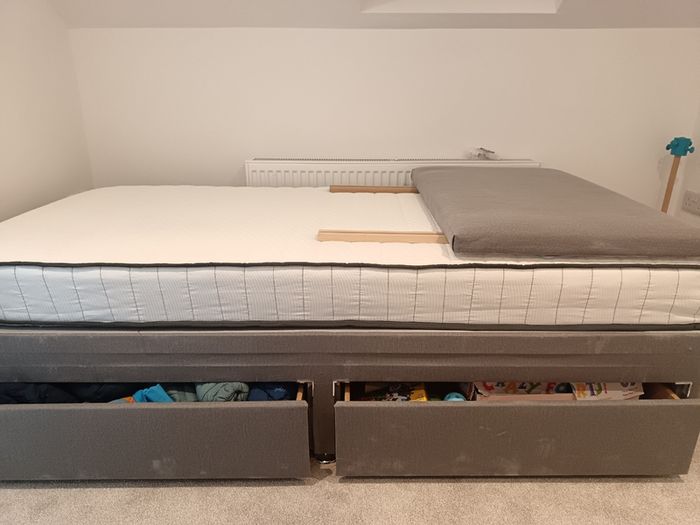 Single bed and mattress