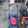 Selfdrive lawnmower for parts or repair Image 4