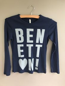 Size 10-11 long sleeved Benetton navy top