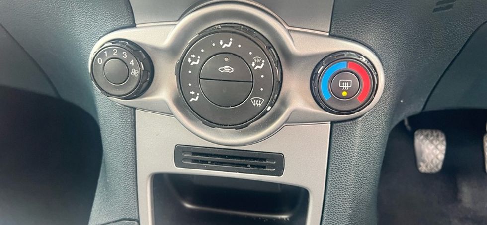 2009 Ford Fiesta