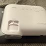 Yoton y9 full hd projector with Netflix Image 2