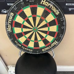 dart board