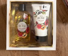 bath and shower wash