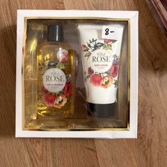 bath and shower wash