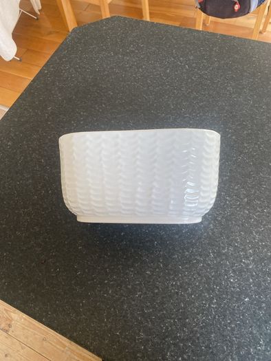 Plant pot