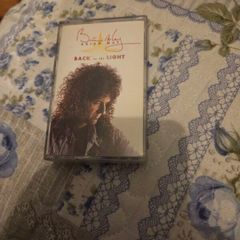 Brian May Back tp the Light cassette