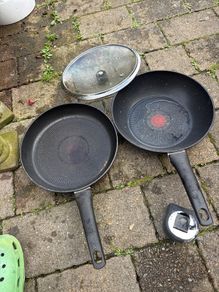 frying pans