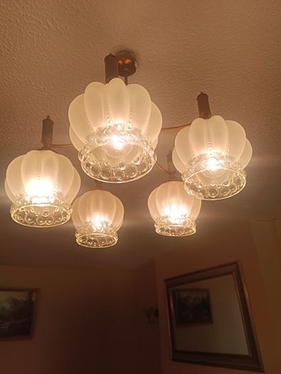 10 Vintage style frosted glass shades