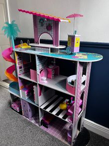 Omg/lol Doll House