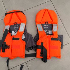 2 x Kids Life Vests