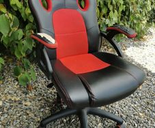 Gaming chair