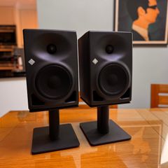 Neumann KH 120 A G Active Near-Field Monitors (x2) and Kanto Stands (x2)