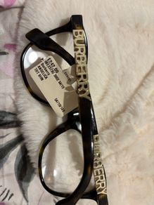 eyeglass Burberry