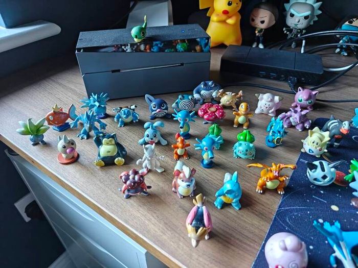 Vintage pokemon figure