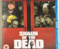 Shaun Of The Dead [2004] Simon Pegg, Nick Frost, Kate Ashfield, Lucy Davis, Dylan Moran, Bill Nighy & Penelope Wilton [Blu-ray Movie]
