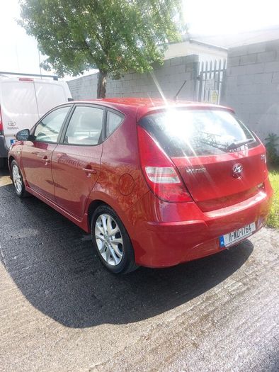 Hyundai i30 2011