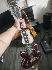 Guitar Donner Jazz