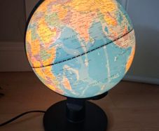 Globe lamp