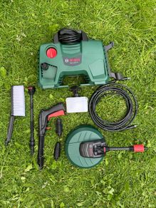 Bosch EasyAquatak 120 Pressure Washer FULL KIT