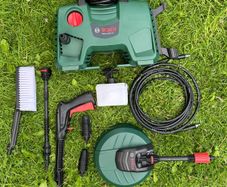 Bosch EasyAquatak 120 Pressure Washer FULL KIT