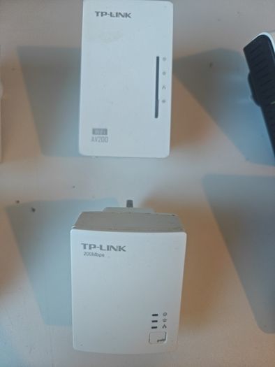 tp link WiFi extenders / booster