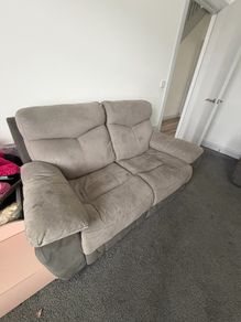 3 & 2 seater recline sofa