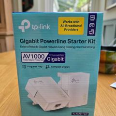 TP-LINK AV1000 Power Line Starter Kit