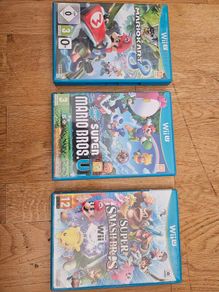 Nintendo Wii U. 3xSuper Mario games.