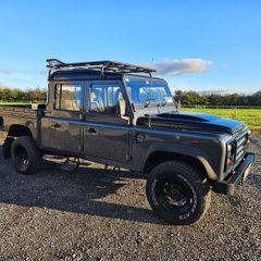 Land Rover Defender 2010