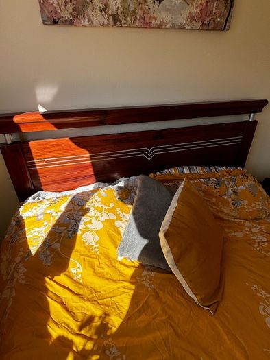 Doubke bed