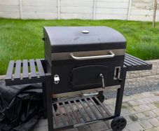 Charcoal Barbecue