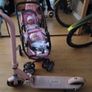 Girls scooter electric Image 2