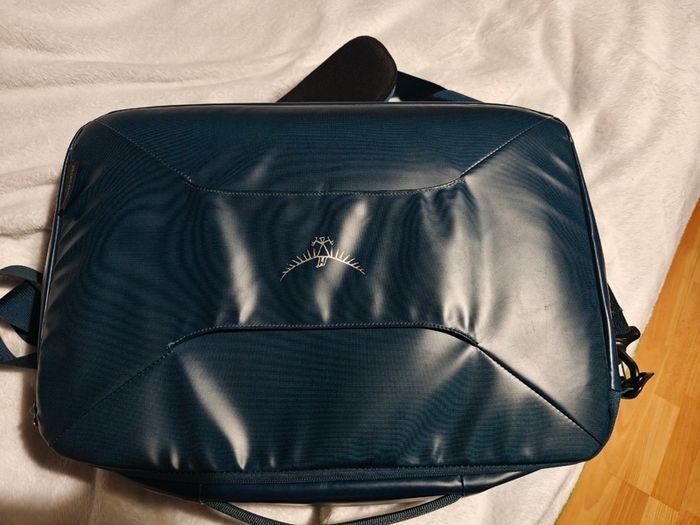 Osprey Transporter Carry-on boarding bag