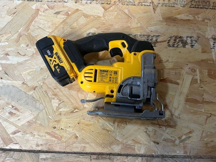 dewalt