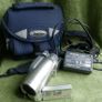 Hitachi Multi Format+ DVD SD card Cam Digital Zoom Image 2