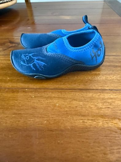 Kids water shoes