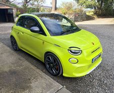 Abarth 500e turismo