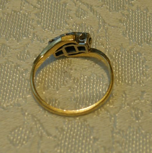 18ct Gold & Platinum Three Stone Diamond Crossover Ring - Size L, 2.7g, Antique/Vintage