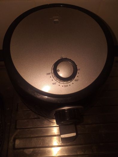 Air fryer - black and silver