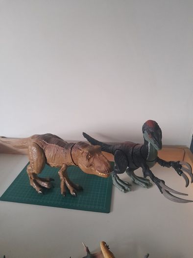 Big Official  Jurassic world Dinosaur Figures
