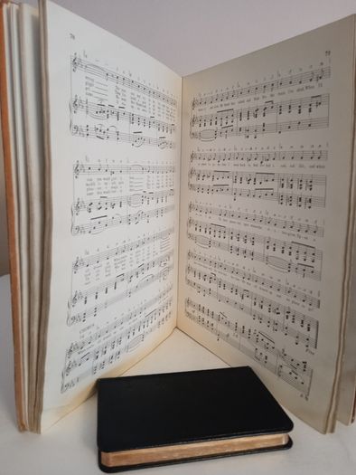 Sixty Old Time Variety Songs: News Chronicle Song Book No. 2. With an Introduction by Charles Coborn and George Robey (RB436)