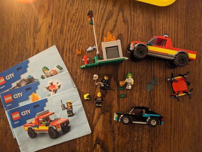 Lego 60319 LEGO City Fire Rescue & Police Chase