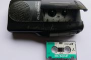 Olympus Pearlcorder Micro Cassette Recorder S702 Handheld - works