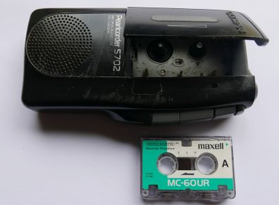 Olympus Pearlcorder Micro Cassette Recorder S702 Handheld - works