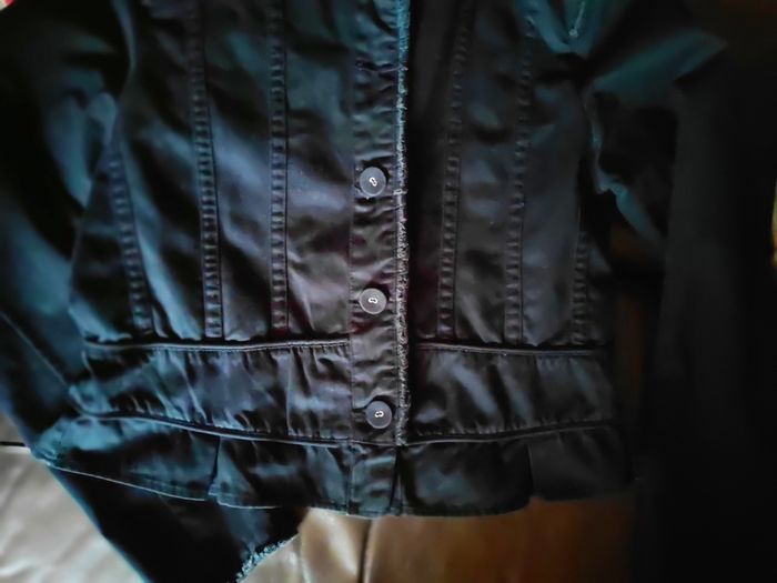 Jacket navy long sleeve blazer Size 14.