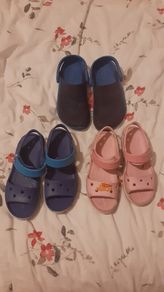 3 pairs of Crocs