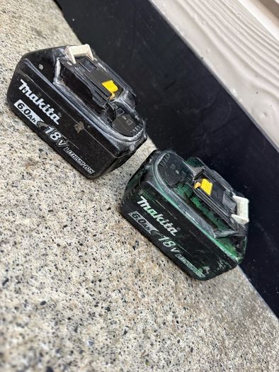 2  genuine Makita 18V 6.0Ah Li-Ion batteries.