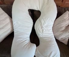 pregnancy pillow