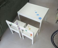 Kids desk and chairs