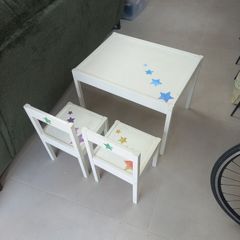 Kids desk and chairs